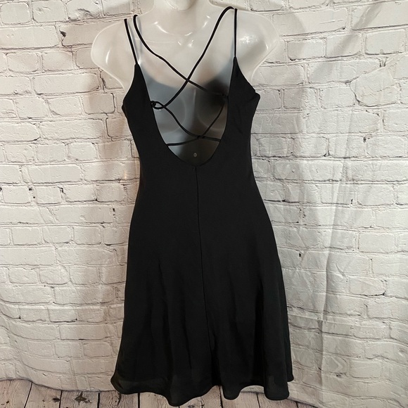 Little Black Dress - Picture 3 of 3